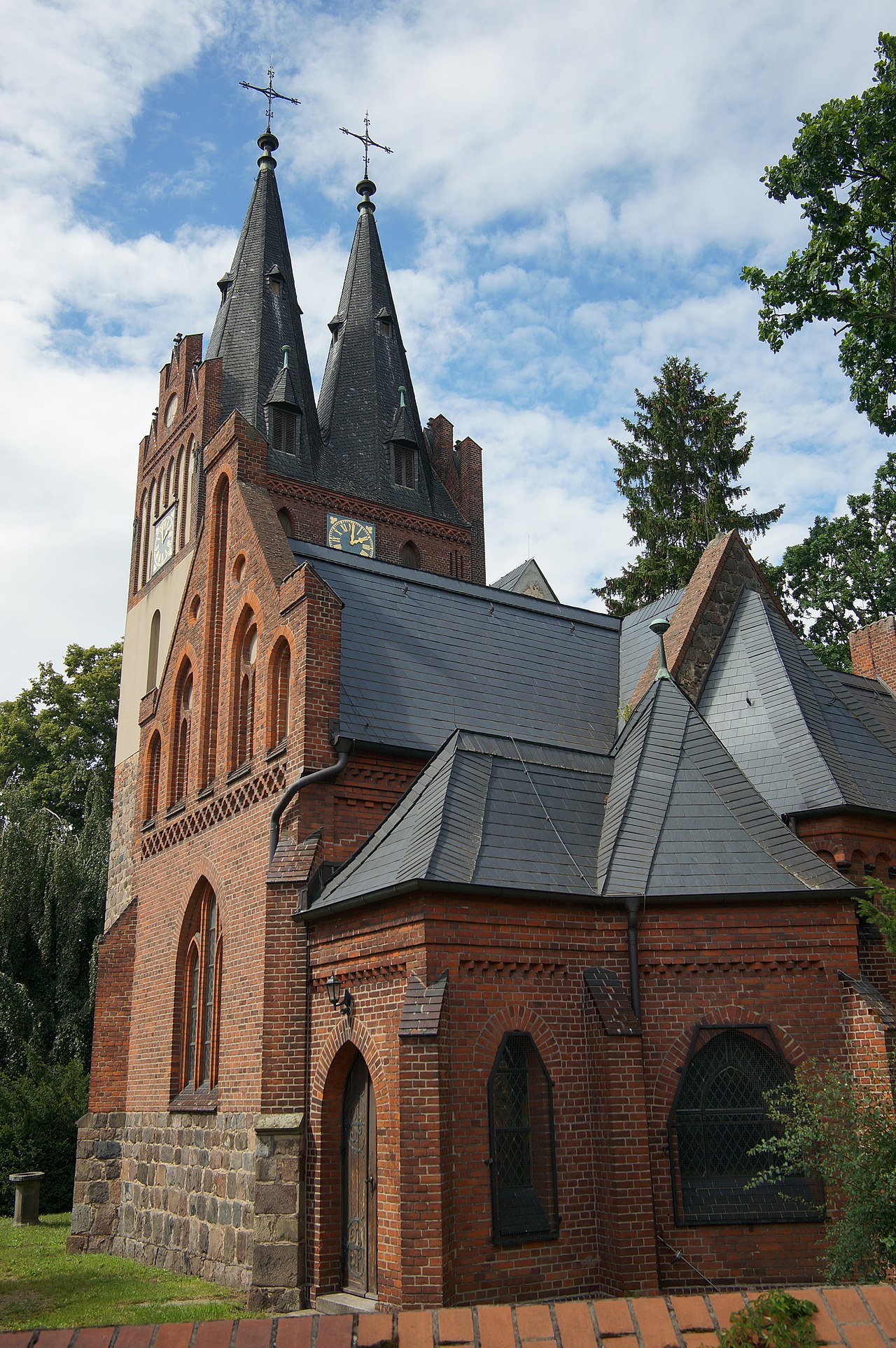 St.-Annen-Kirche in Zepernick